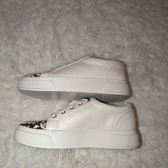 Nwt Arizona techno white ivory multi fashion sneakers - Picture 8 of 14